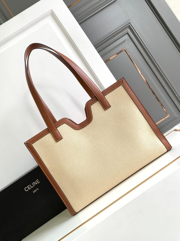 CELINE CABAS 16