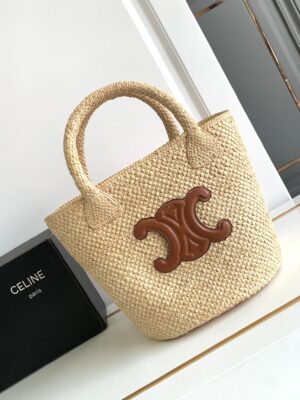 CELINE SUPPLE SMALL TRIOMPHE CELINE CLASSIC PANIER IN RAFFIA AND CALFSKIN