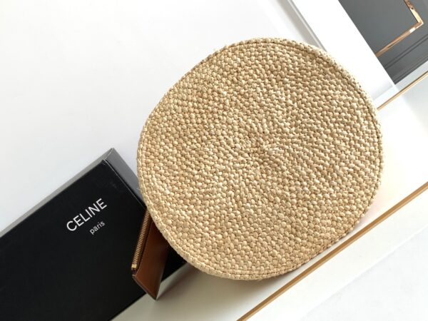 CELINE SUPPLE SMALL TRIOMPHE CELINE CLASSIC PANIER IN RAFFIA AND CALFSKIN