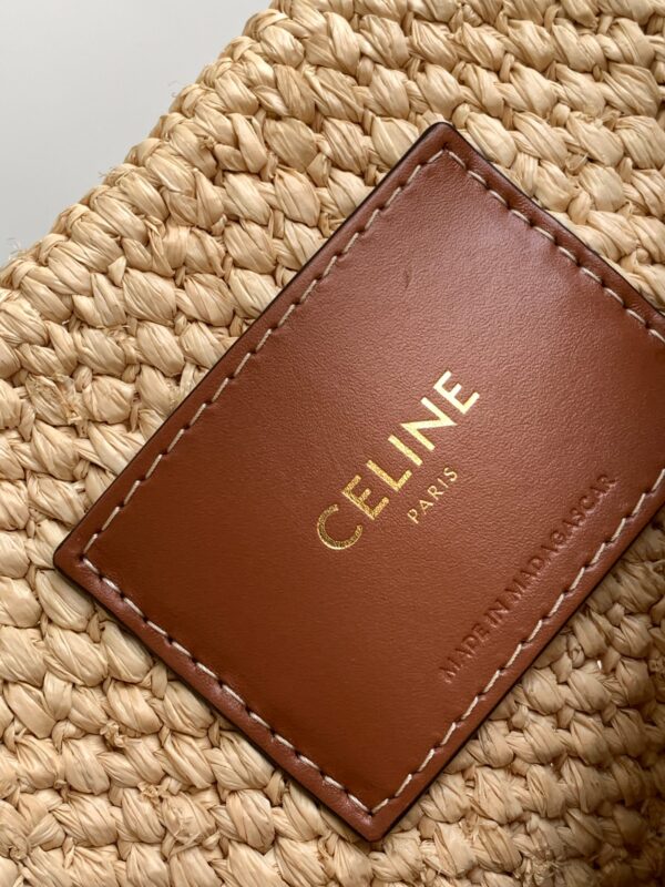 CELINE SUPPLE SMALL TRIOMPHE CELINE CLASSIC PANIER IN RAFFIA AND CALFSKIN