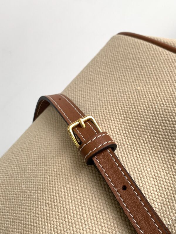 CELINE SMALL CABAS DRAWSTRING CUIR TRIOMPHE