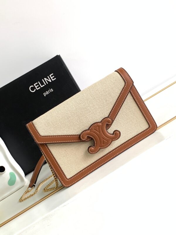 CELINE WALLET ON CHAIN TRIOMPHE