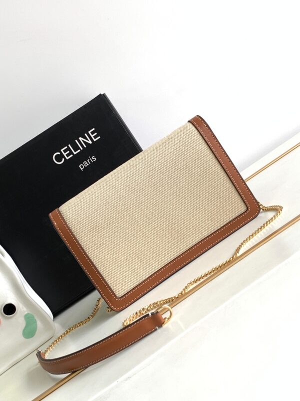 CELINE WALLET ON CHAIN TRIOMPHE