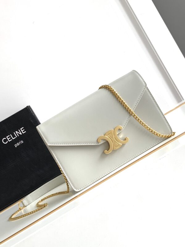 CELINE WALLET ON CHAIN TRIOMPHE