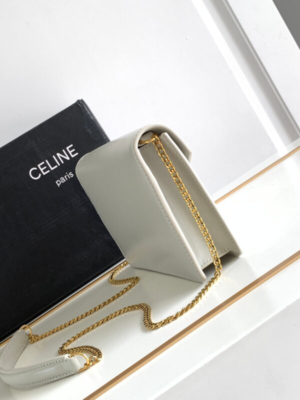 CELINE WALLET ON CHAIN TRIOMPHE