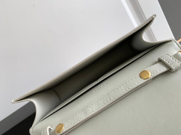 CELINE WALLET ON CHAIN TRIOMPHE