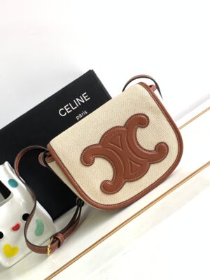 CELINE FOLCO CUIR TRIOMPHE