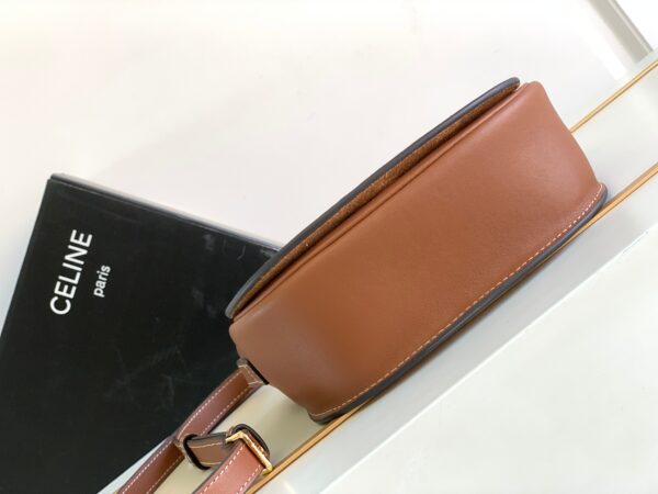 CELINE FOLCO CUIR TRIOMPHE