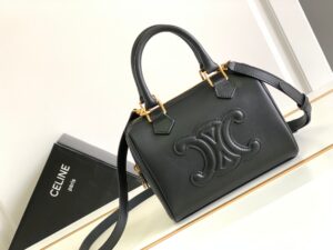 SMALL BOSTON CUIR TRIOMPHE