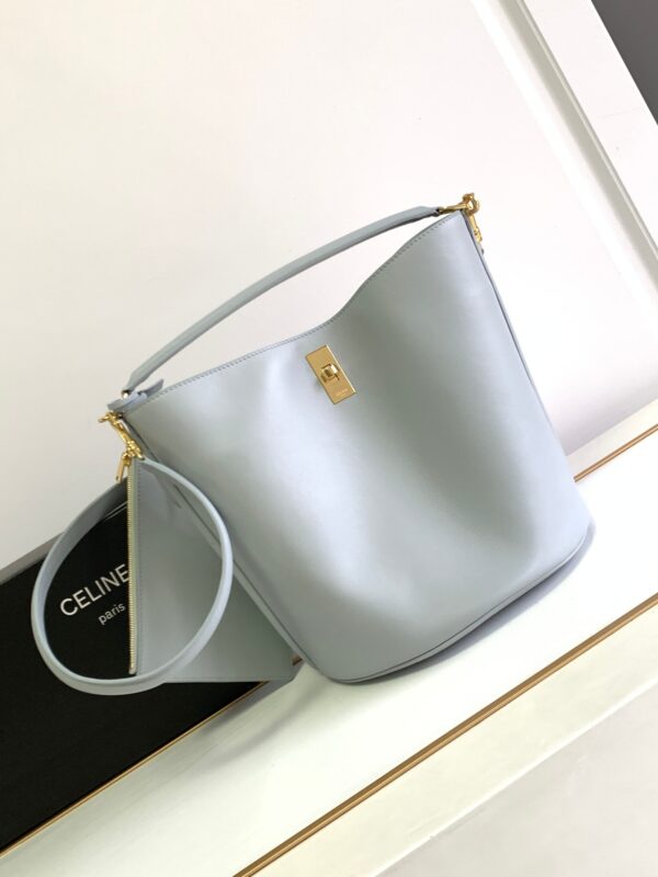 CELINE Bucket 16