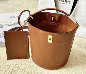 CELINE Bucket 16