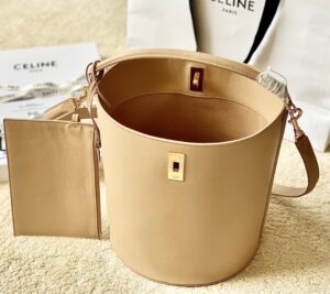 CELINE Bucket 16