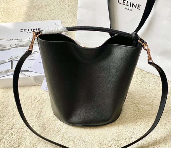 CELINE Bucket 16