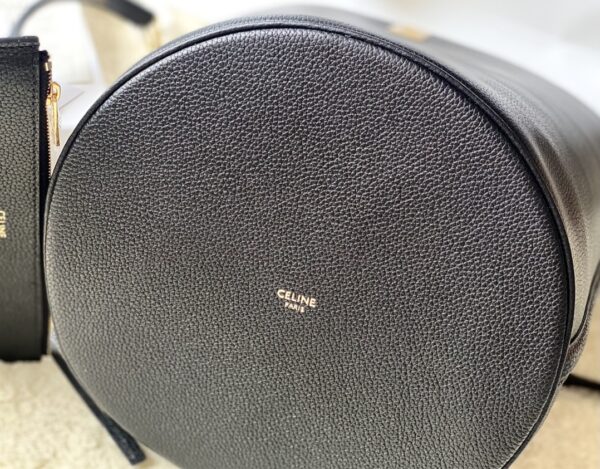 CELINE Bucket 16