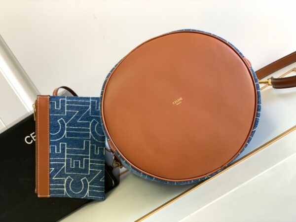 CELINE Bucket 16