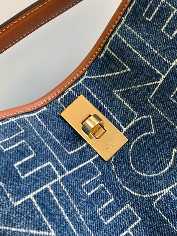 CELINE Bucket 16