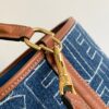 CELINE Bucket 16
