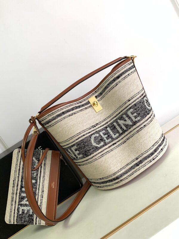 CELINE Bucket 16