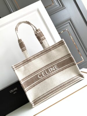 CELINE LARGE CABAS THAIS