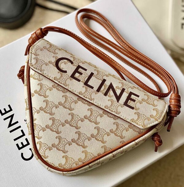 CELINE TRIOMPHE