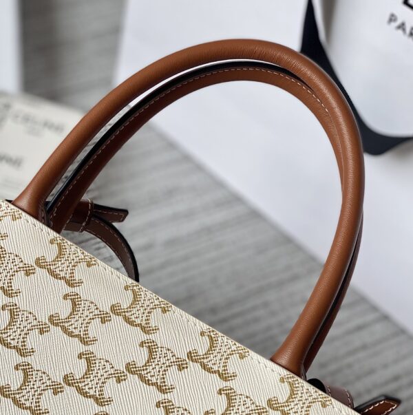 CELINE CABAS TRIOMPHE TOTE