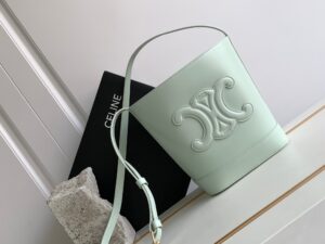 CELINE SMALL BUCKET CUIR TRIOMPHE
