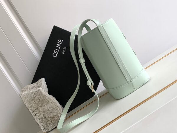 CELINE SMALL BUCKET CUIR TRIOMPHE