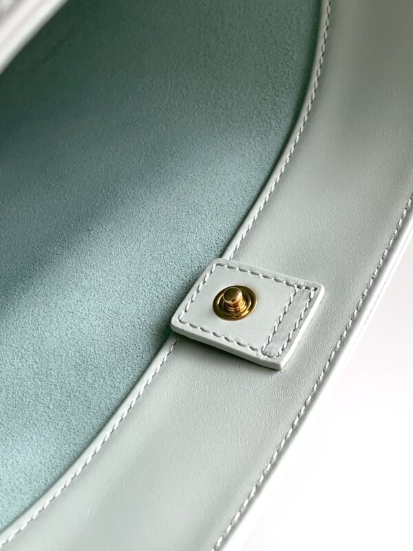 CELINE SMALL BUCKET CUIR TRIOMPHE