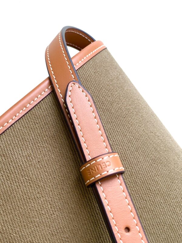 CELINE SMALL BUCKET CUIR TRIOMPHE