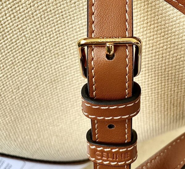 CELINE BUCKET CUIR TRIOMPHE BAG