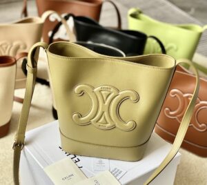 CELINE BUCKET CUIR TRIOMPHE BAG