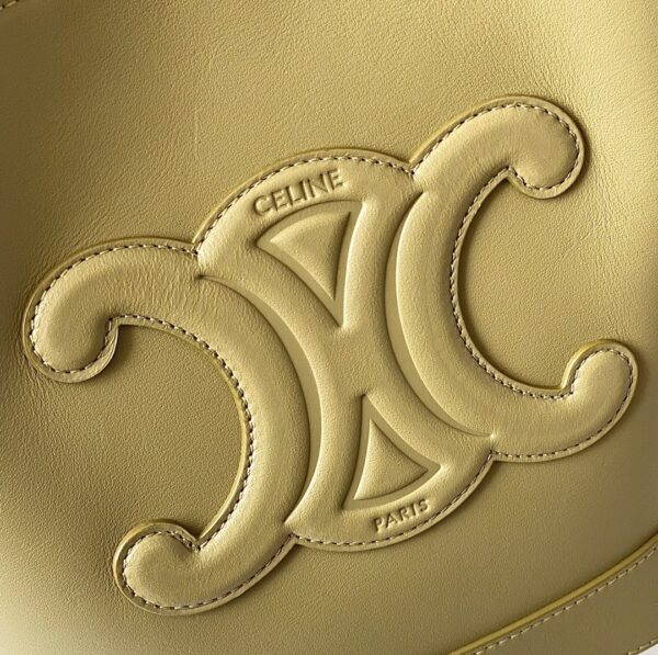 CELINE BUCKET CUIR TRIOMPHE BAG