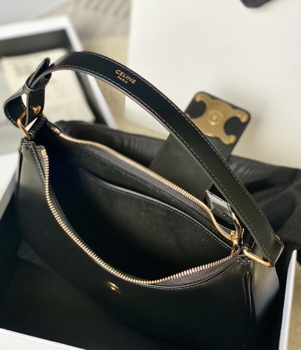 CELINE AVA TRIOMPHE SOFT BAG