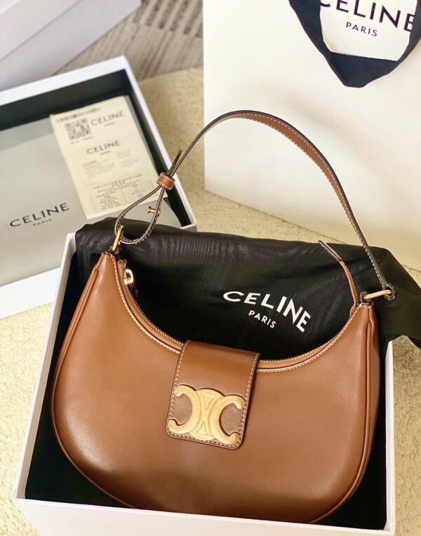 CELINE AVA TRIOMPHE SOFT BAG