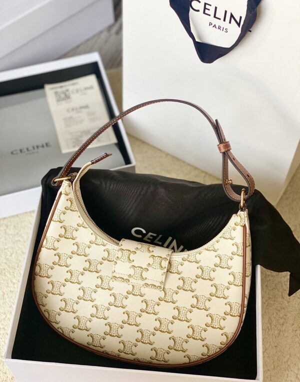 CELINE AVA TRIOMPHE SOFT BAG