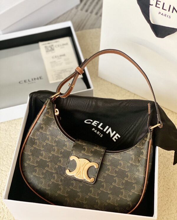 CELINE AVA TRIOMPHE SOFT BAG
