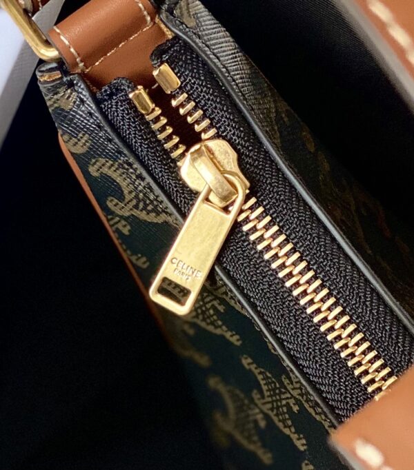 CELINE AVA TRIOMPHE SOFT BAG