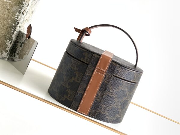 CELINE VANITY CASE