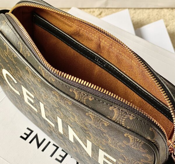 CELINE MEDIUM MESSENGER BAG IN TRIOMPHE CANVAS