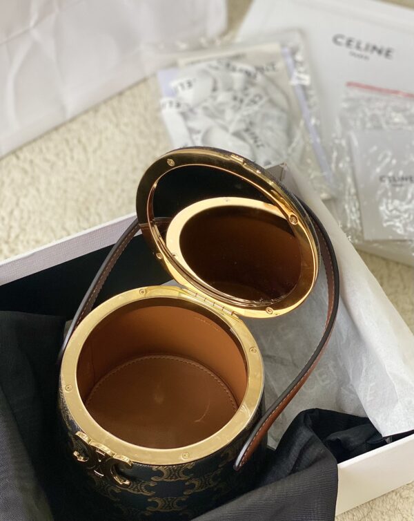CELINE ROUND TRIOMPHE MINAUDIÈRE