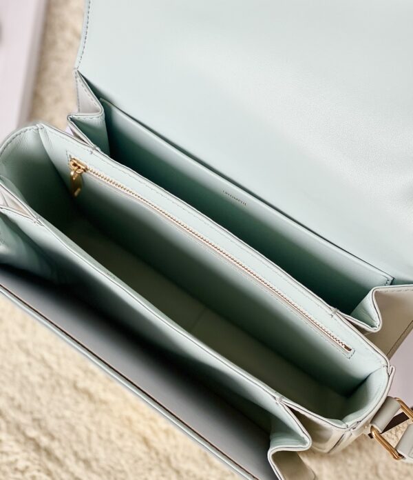 CELINE CLASSIQUE TRIOMPHE BAG