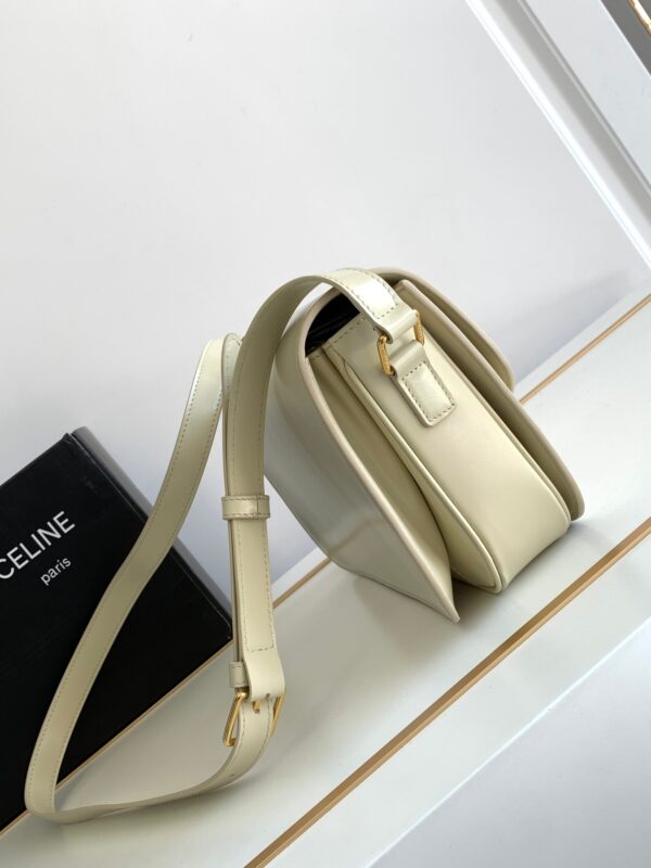 CELINE CLASSIQUE TRIOMPHE BAG