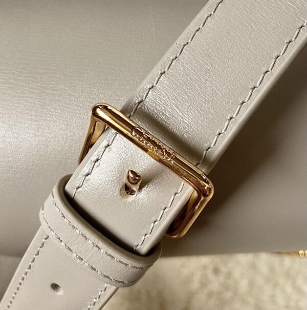 CELINE CLASSIQUE TRIOMPHE BAG