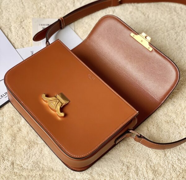 CELINE CLASSIQUE TRIOMPHE BAG