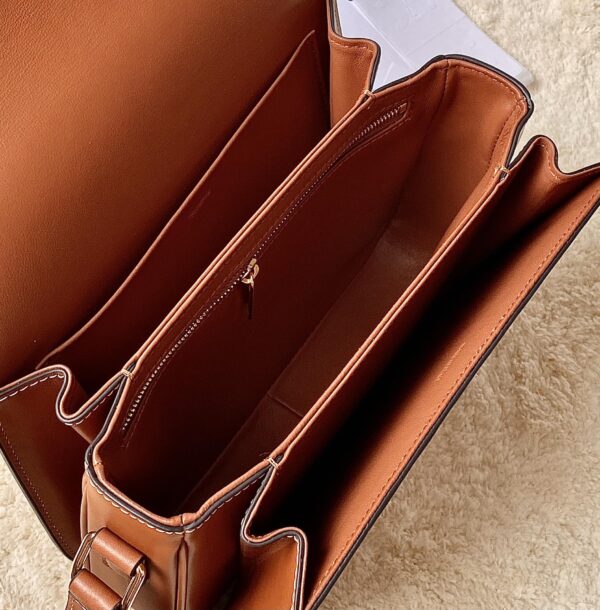 CELINE CLASSIQUE TRIOMPHE BAG