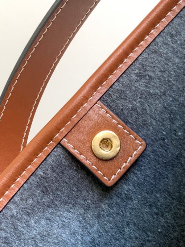 CELINE SMALL BUCKET