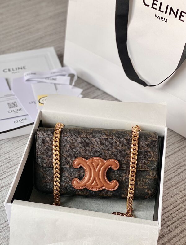 CELINE CUIR TRIOMPHE