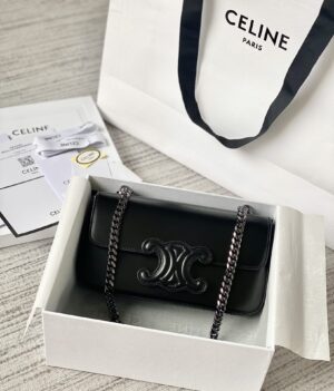 CELINE CUIR TRIOMPHE