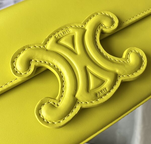 CELINE CUIR TRIOMPHE