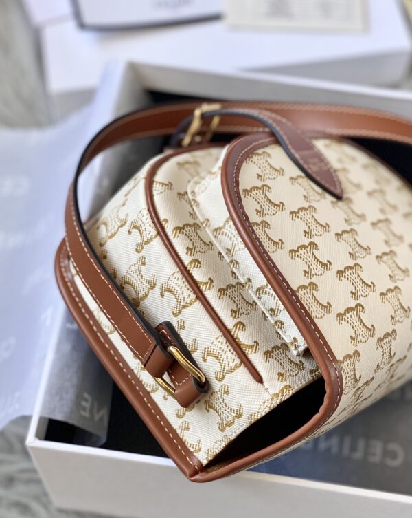 CELINE MEDIUM FOLCO BAG